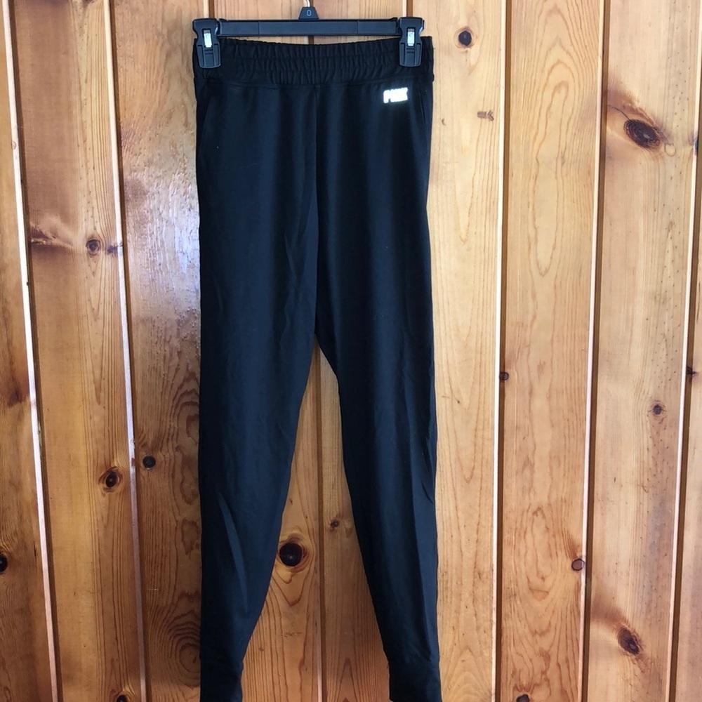 Pink Victoria’s Secret black leggings/joggers size XS stretchy pants ult…​​